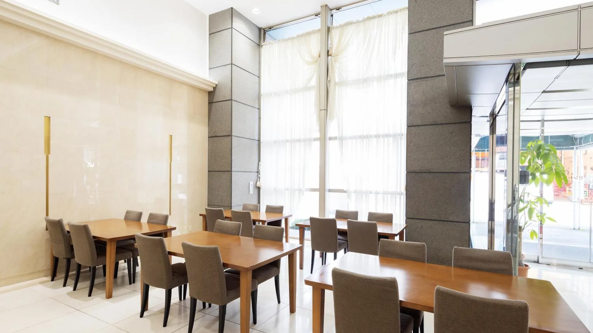 Hotel Centmain 名古屋市 3*,